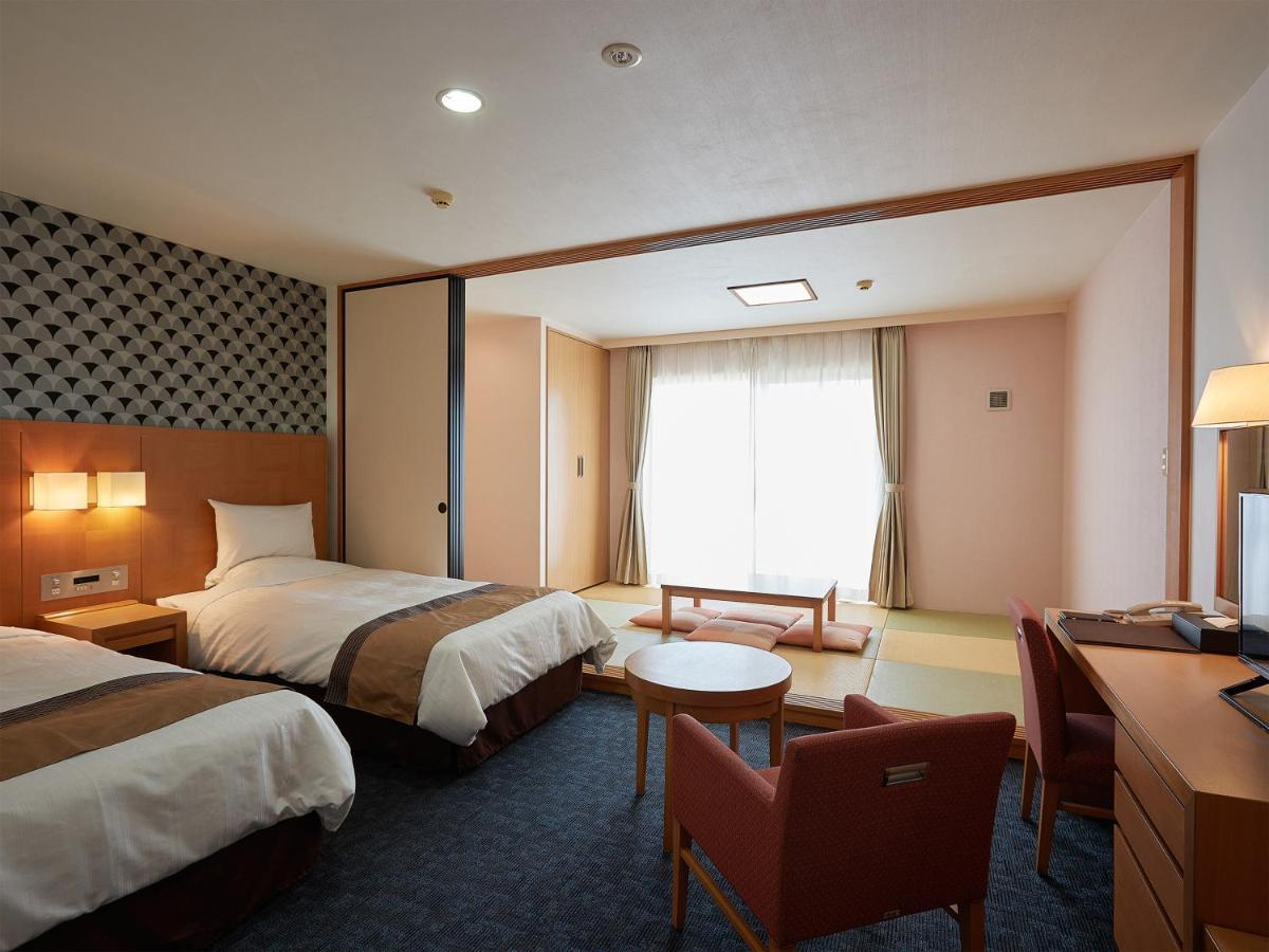 Hotel Murasakimura Yomitan Exterior foto