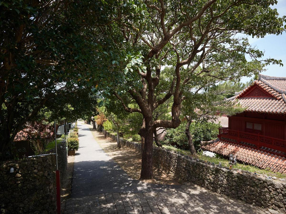Hotel Murasakimura Yomitan Exterior foto